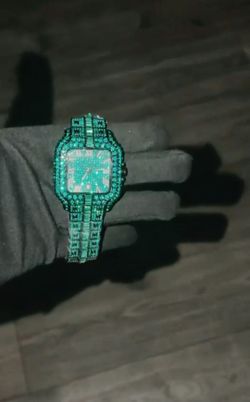 Cartier santos with high quality mossinite dimonds(Shipping and zelle only)