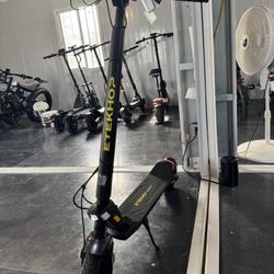 Electric scooter