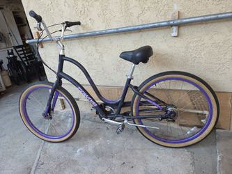 Electra Townie Nexus 3 speed hybrid comfort cruiser