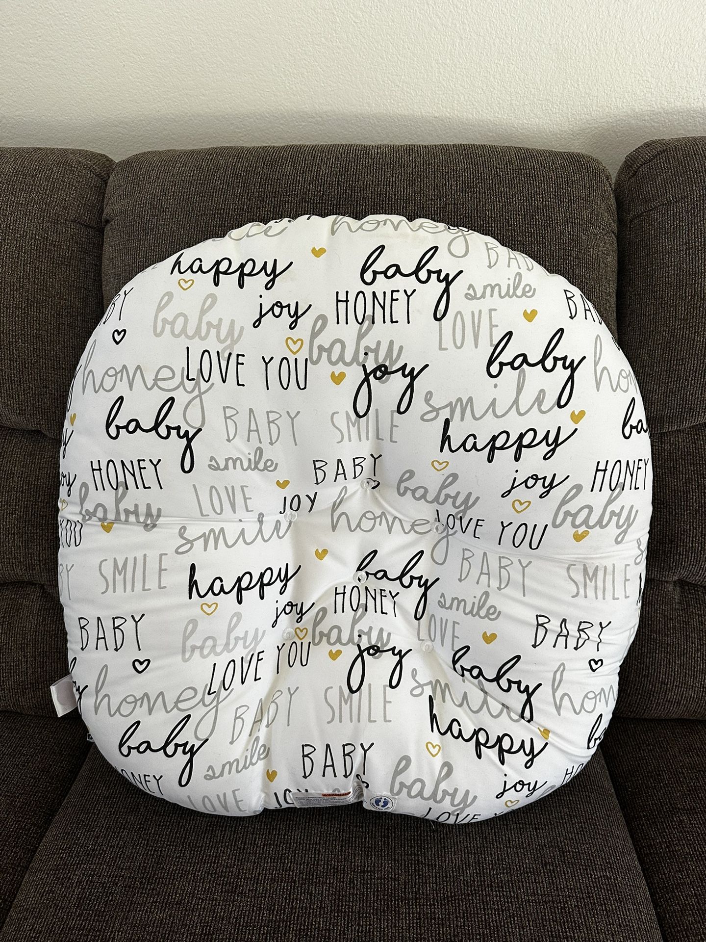 Newborn Lounger Pillow