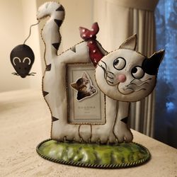 Cat Picture  Frame