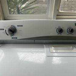 “KENMORE” DRYER GREAT CONDITION
