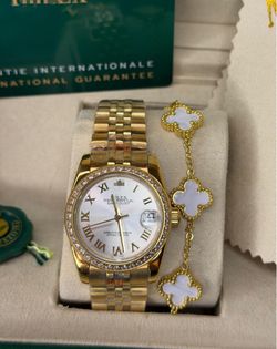 Perfect set for Mother’s Day gift