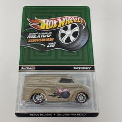 Hot Wheels 2011 Mexico Convention Dairy Delivery Redline Real Riders