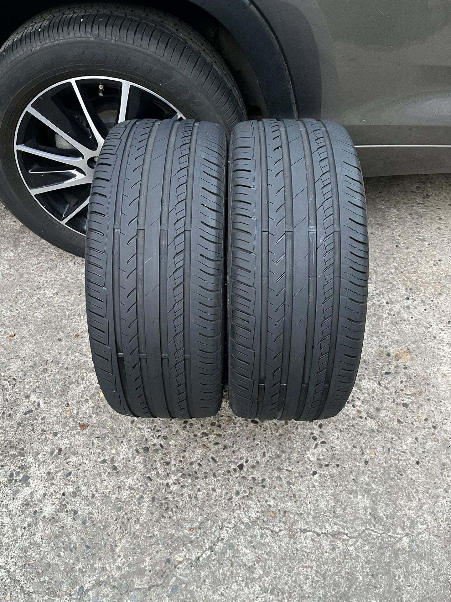 235/45/18