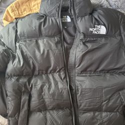 The North Face 700 Puffer Jacket