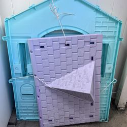 Outdoor playhouse