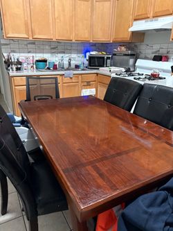 Dinning Table