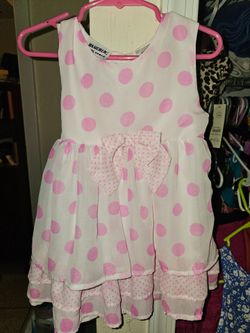 Pink $ white girl size 5 Dress