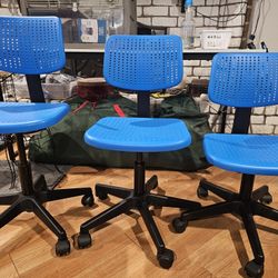 Kids Desk Chairs