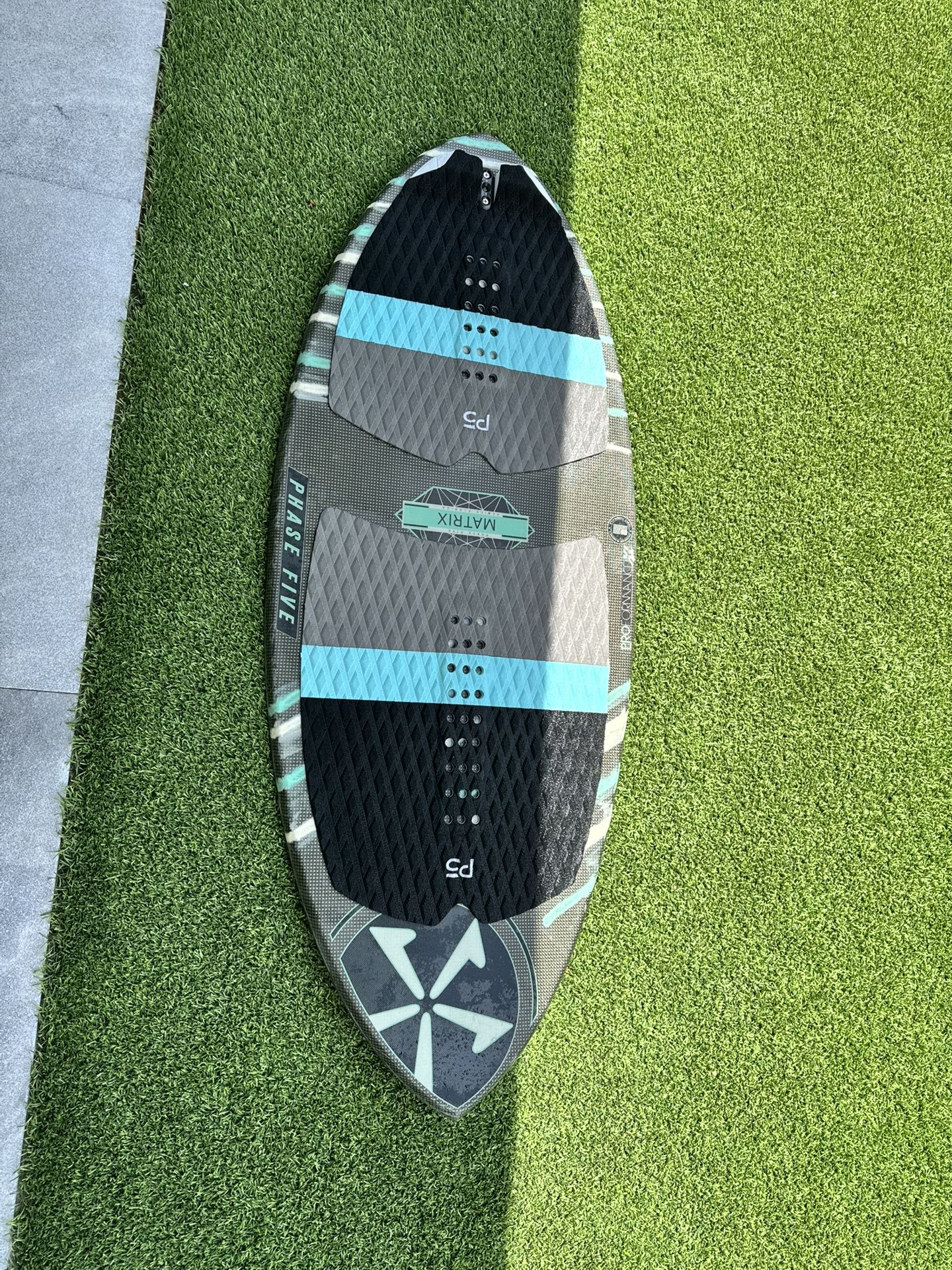 Phase 5 Pro Matrix XL Wakesurf Board