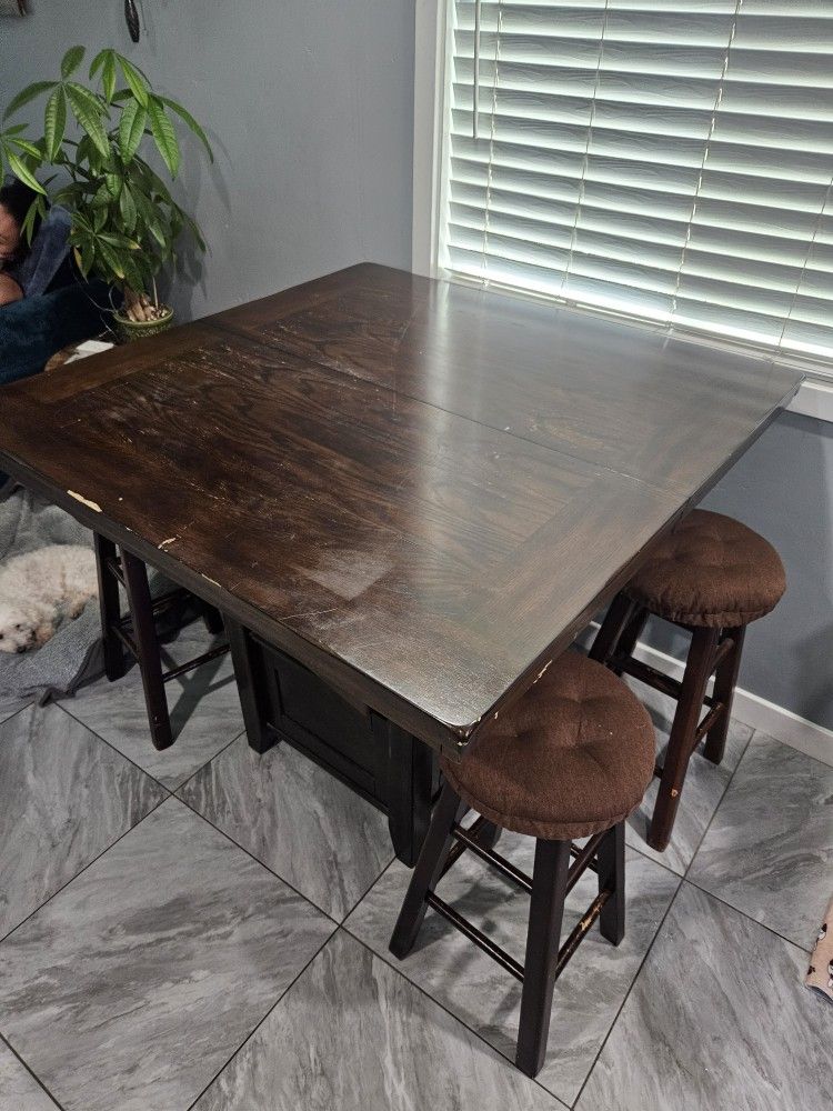 Dining Room Table