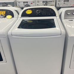 Whirlpool Cabrio Platinum Top Load Washer And Electric Dryer Set