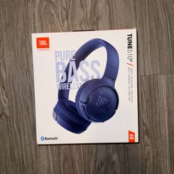New JBL TUNE 520BT Wireless Bluetooth Headphones,  Black