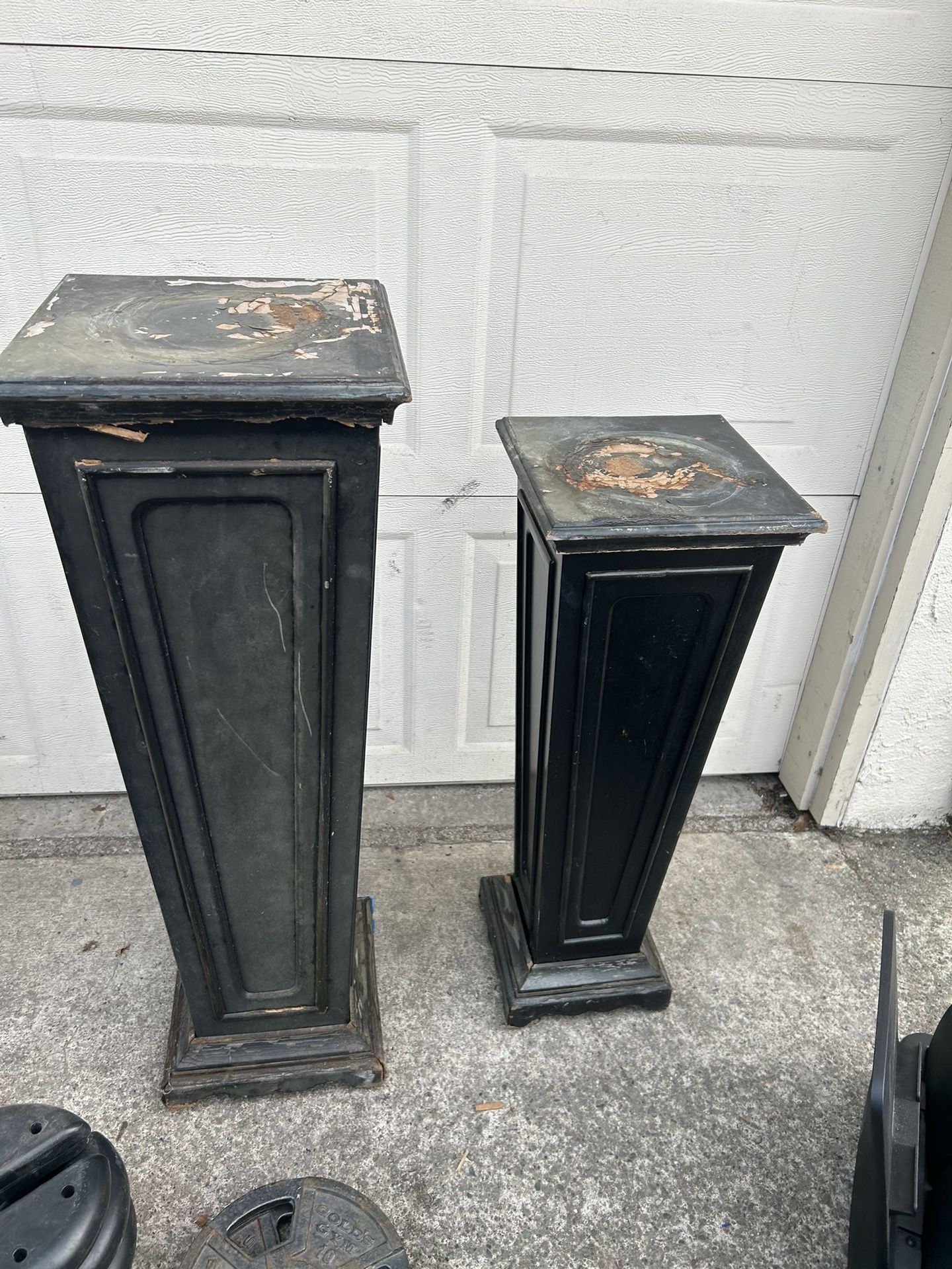 Plant Stands With Storage Compartments Inside