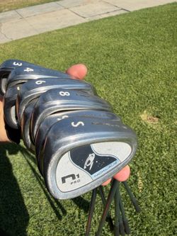 Nicklaus N1 Pro 3-9, SW Iron Set / Flex Graphite Shafts Great beginner set