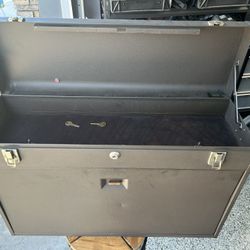 Kennedy Top Box
