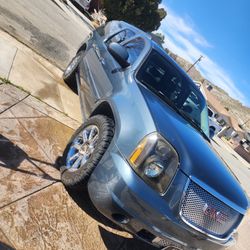 2007 GMC Yukon Denali 6.2L V8 – Runs Strong