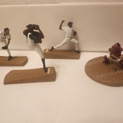 4 Diff MLB BASEBALL MCFARLANE ACTION FIGURES