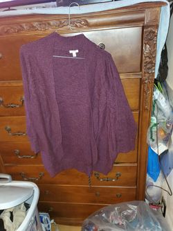 Sweater Maroon