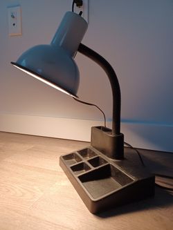 Vintage Desk Lamp w/ Organizer – Working