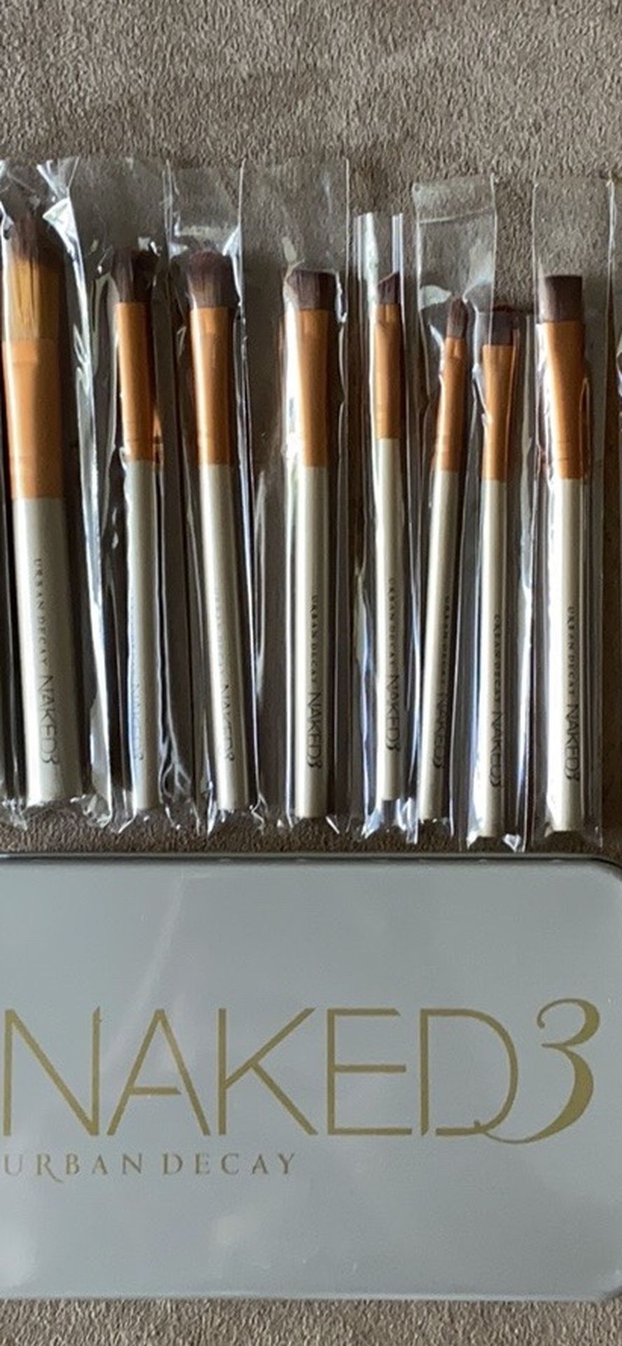 Urban Decay Naked 3 Brush Set