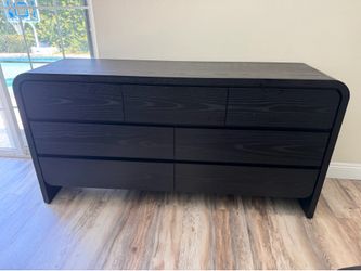 AllModern Nori 7 Dresser 68” W Black Dresser (RETAIL $1800)