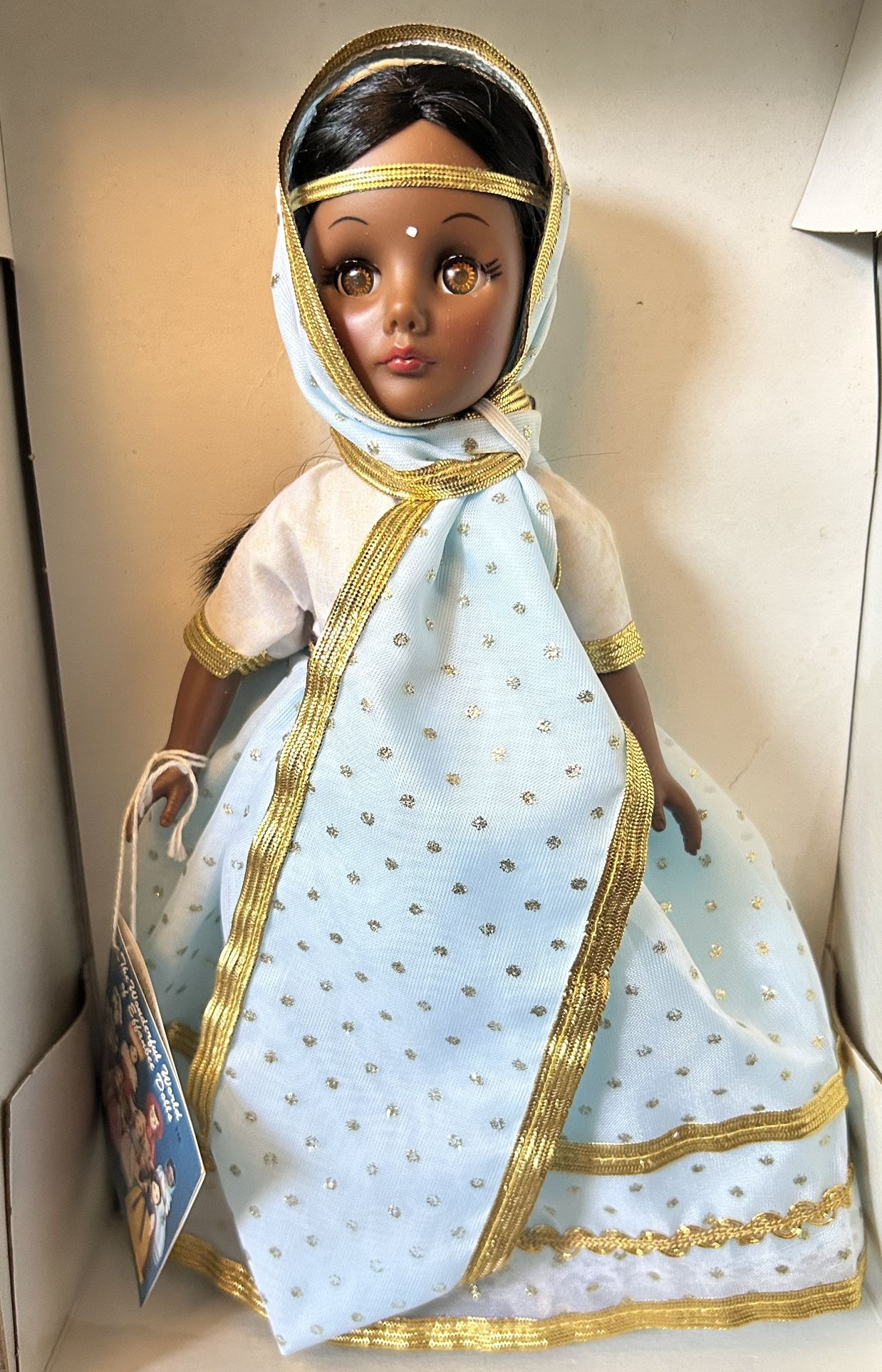 International Porcelain Doll; India ๐ฎ๐ณ