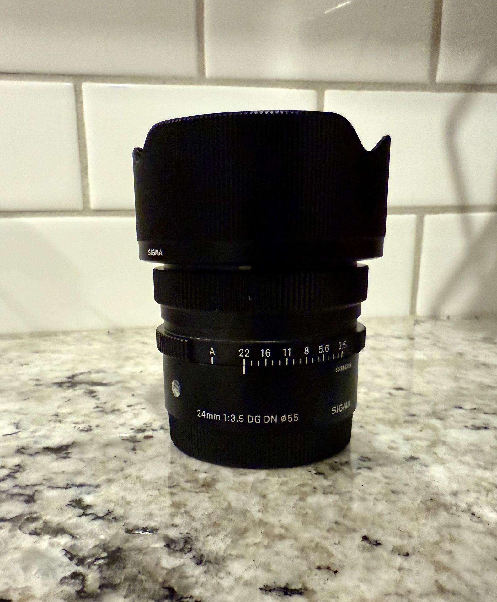 Sigma CONTEMPORARY 24mm F3.5 DG DN For Sony E