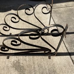 Ornaments iron