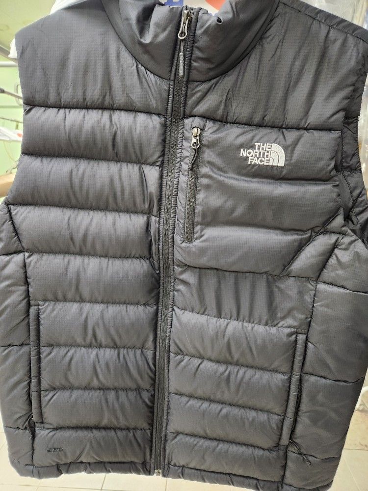 North Face Vest Size Large