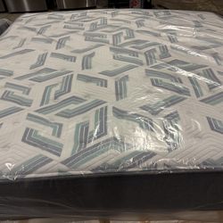 KING MATTRESS BEAUTYREST EXTRA FIRM
