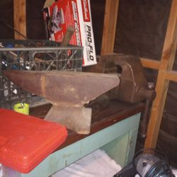 Antique Vise And Anvil 