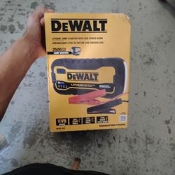 DeWalt Lithium Jump Starter With USB Power Bank