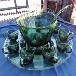 Vintage 1960's Handblown Punch bowl Set.