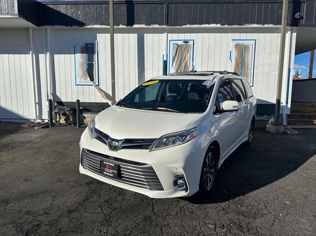 2018 Toyota Sienna