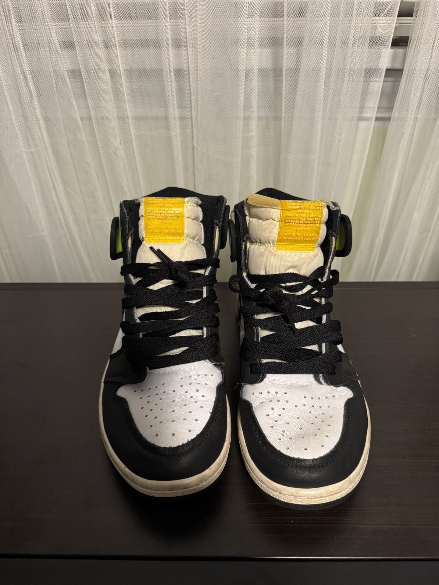 Jordan 1 Volt Gold