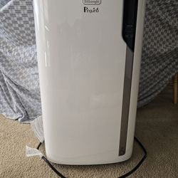 DeLonghi Portable Air Conditioner 