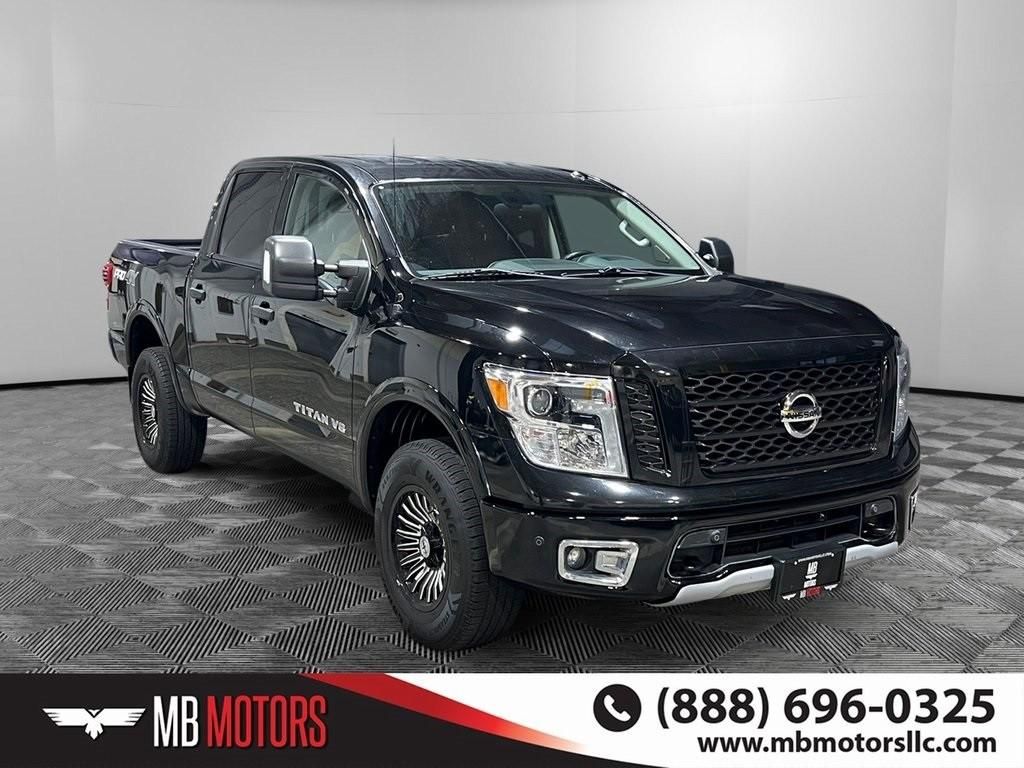 2018 Nissan TITAN