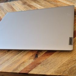 Lenovo idea Pad 3