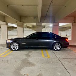 2010 BMW 750Li