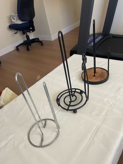 3x Paper Towel Holders