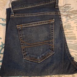Hollister 29/32 Mens OR Womens Jeans