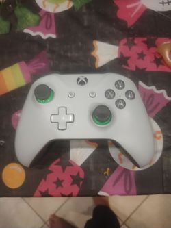 Xbox One Wireless Controller White Green
