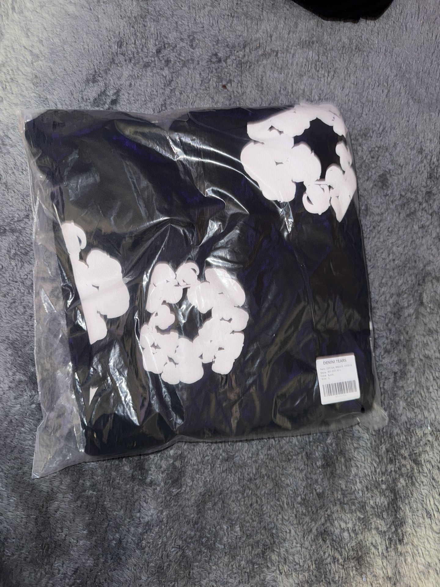 Denim Tear The Cotton Wreath Sweatshirt (BRAND NEW,SEALED)