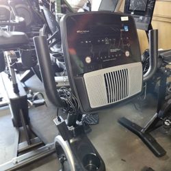 Proform 325csx Recumbent bike - magnetic resistance - 150$