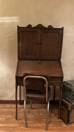 Vintage Hutch For Sale