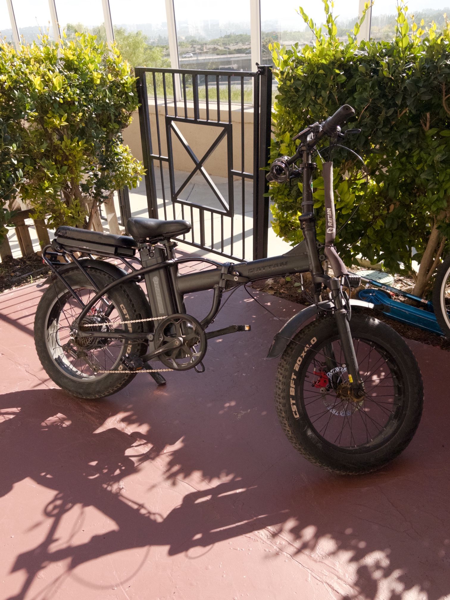 Rattan LM750 E-bike