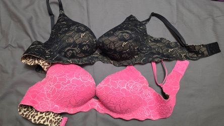 2 Victoria's Secret VS Push Up