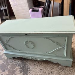 Beautiful Chest ( Trunk )